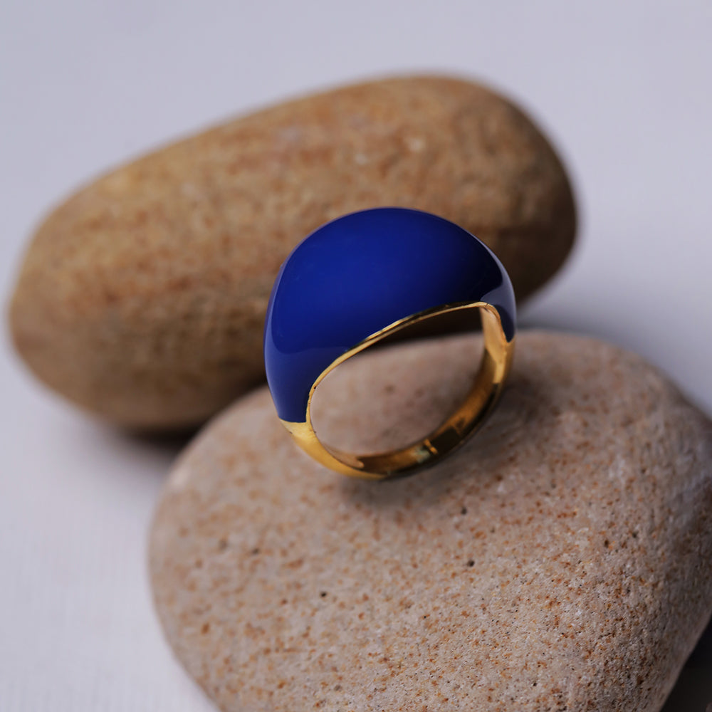 SOLID BLUE RING