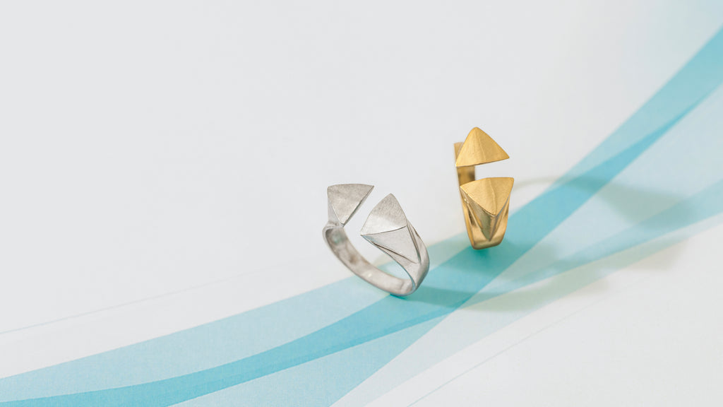 2 BEAKS RING