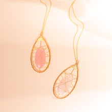 RAINBOW MOONSTONE WIRE PENDANT NECKLACE