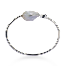 PEARL WRAP BANGLE IN WHITE
