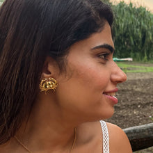CRAB EARRINGS