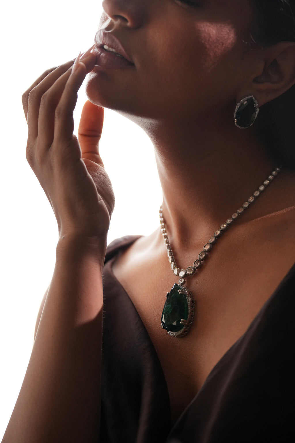 EMERALD & POLKI DROP NECKLACE SET