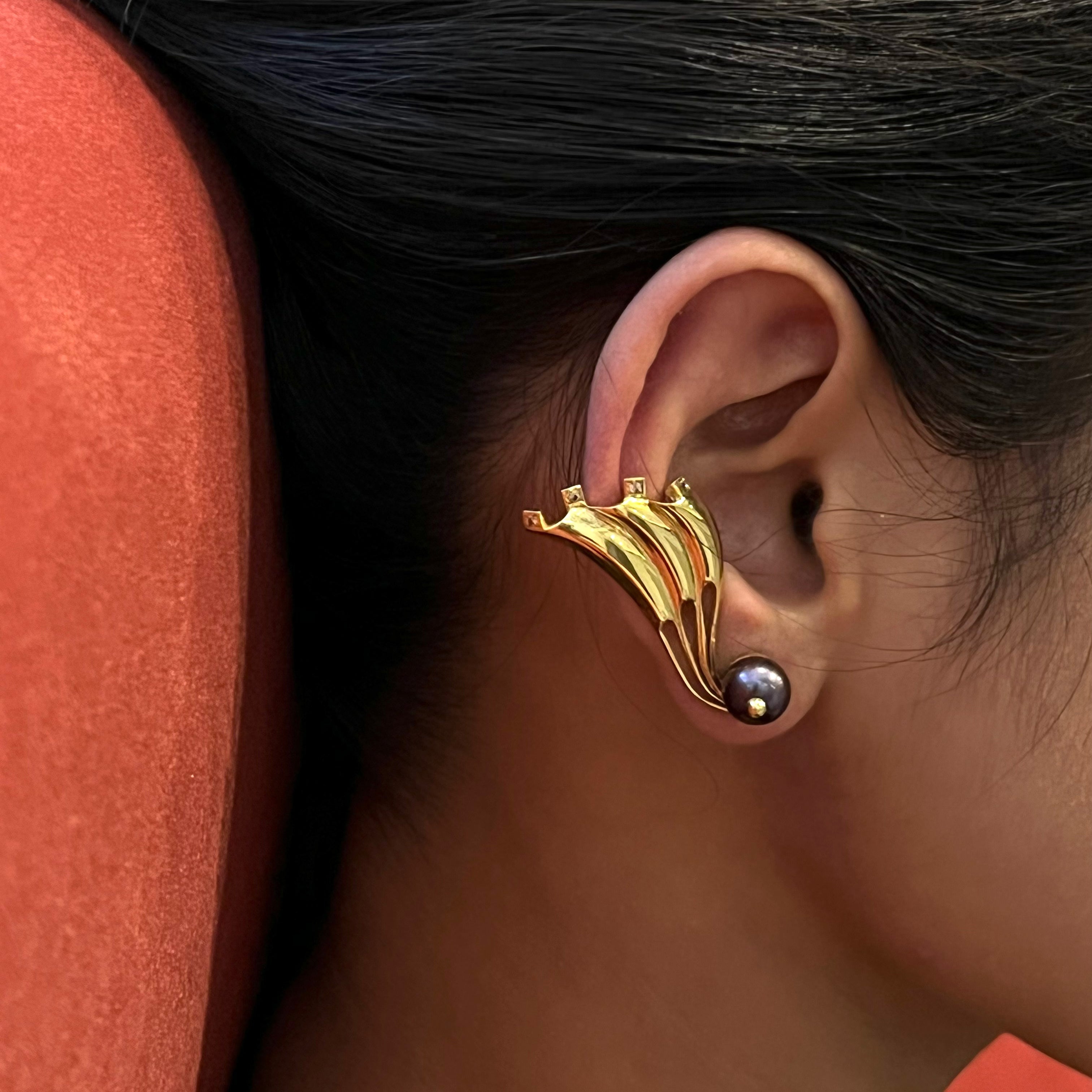 SWIN EARRINGS