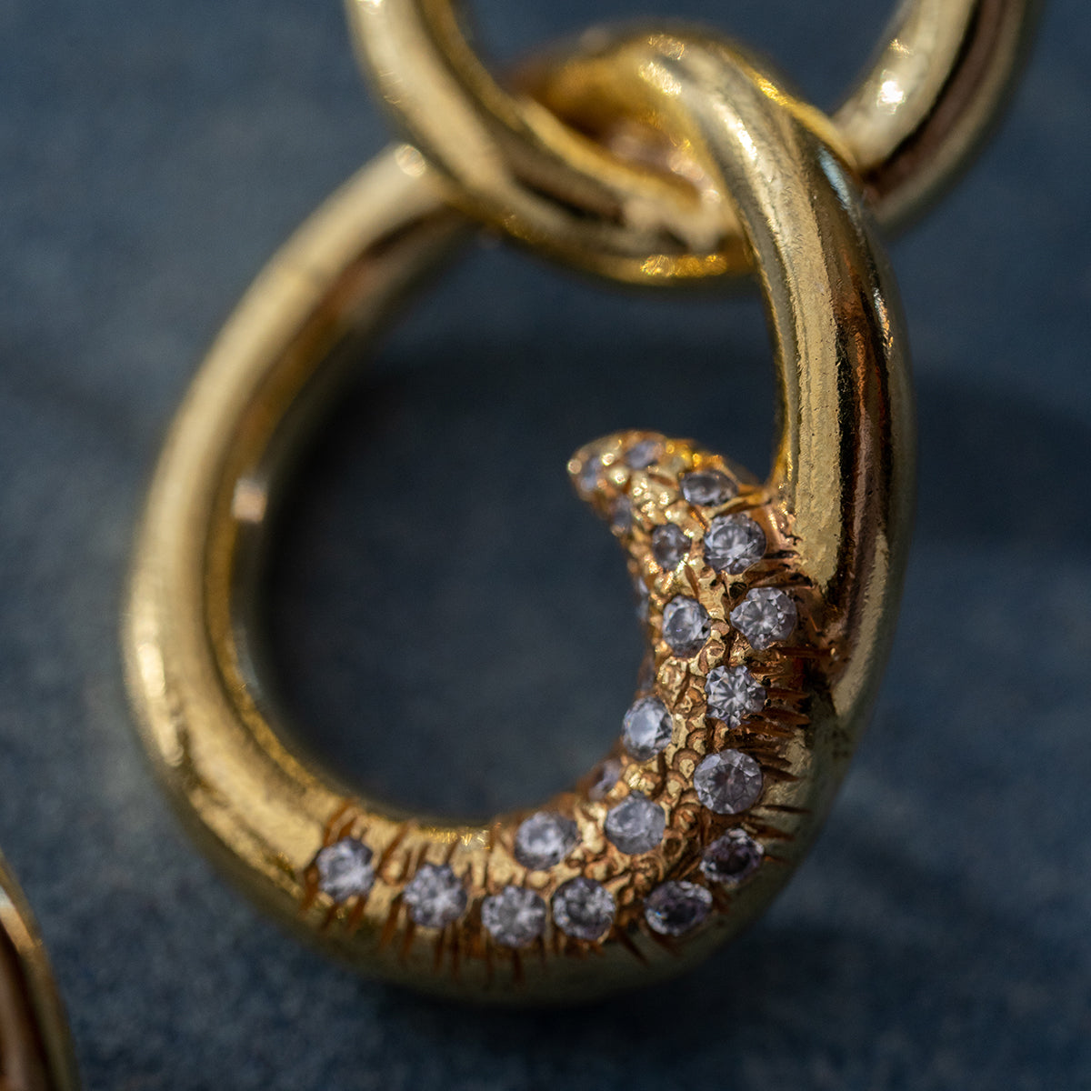 PAVE LINK STUDS