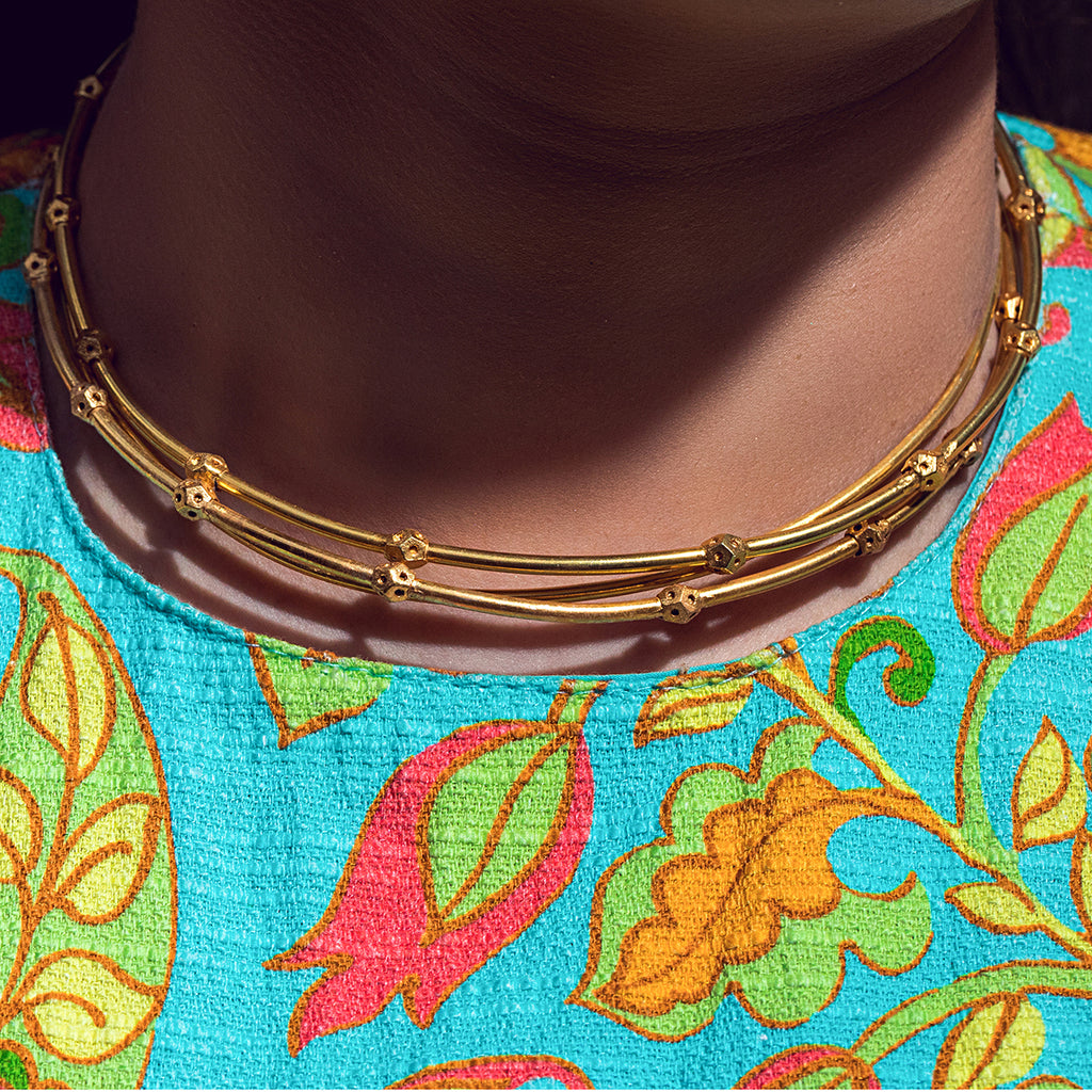 KOI GEOMETRIC CHOKER