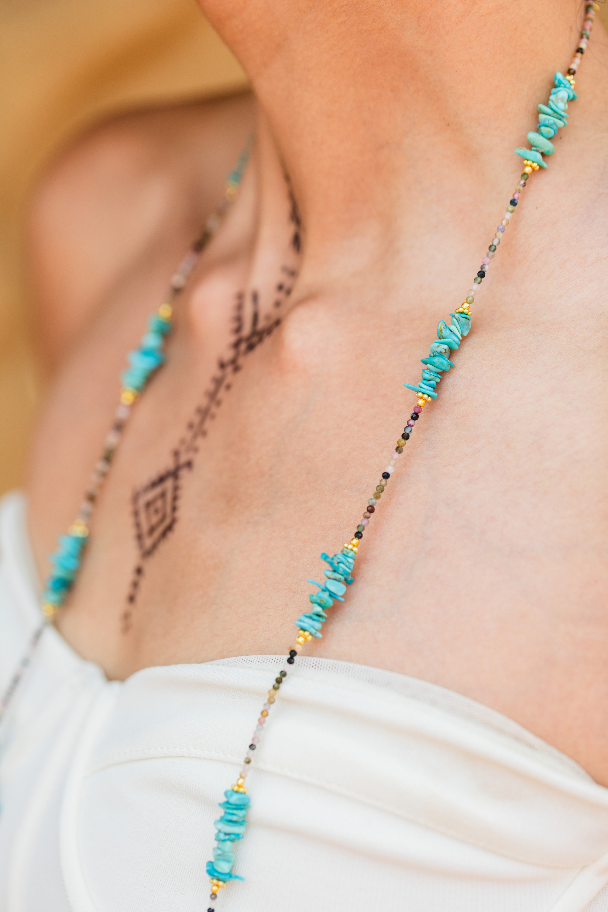 TURQUOISE THREAD MALA
