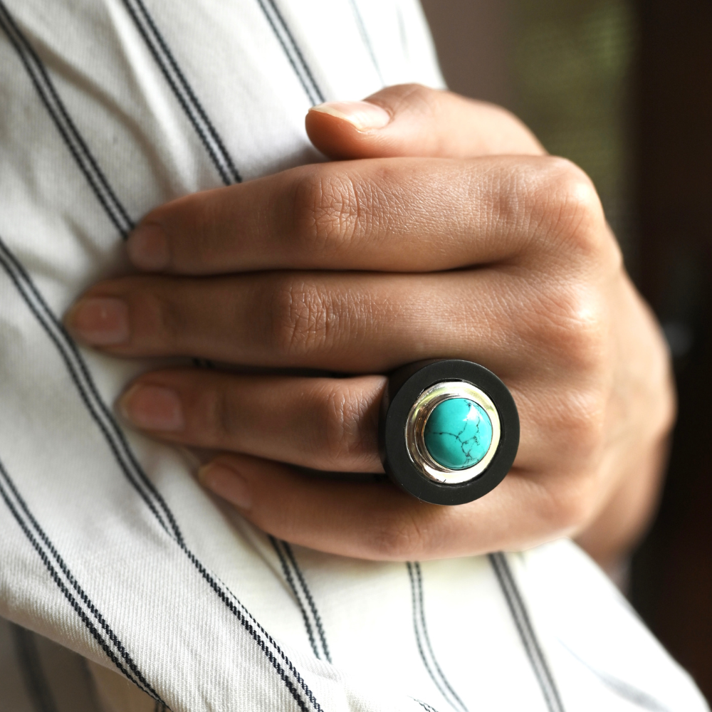 WOODEN TURQUOISE RING