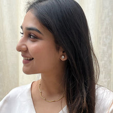 ARC NECKLACE WITH PEARLS