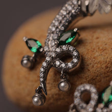 PETITE FLORAL EARRINGS